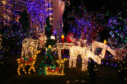 Ooh&hellip; Shiny! A Roundup of the Best Christmas Light Displays In Calgary