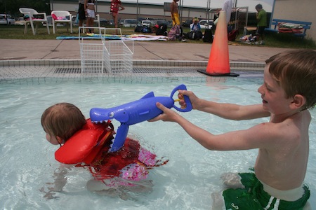 Калгари_Outdoor_Pools_Bowview_Pool