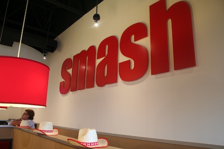 smashburger_sign