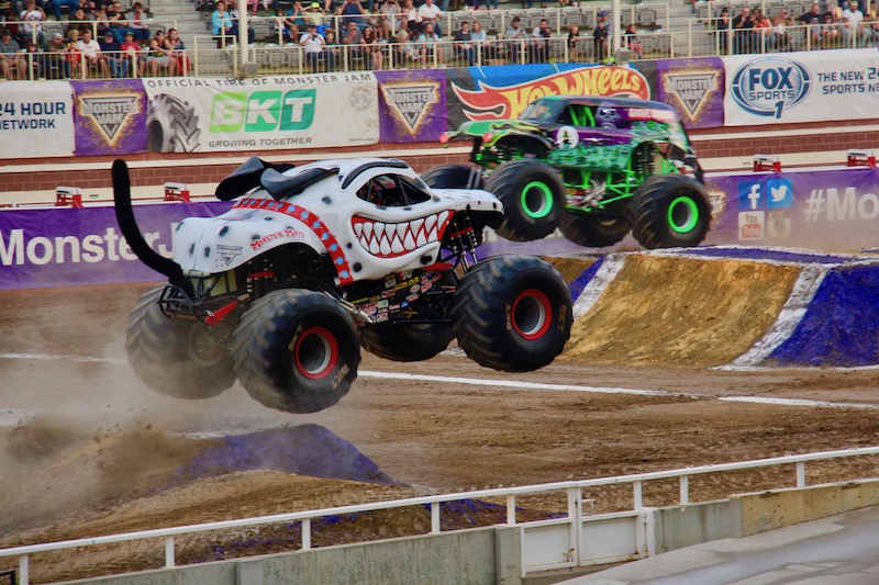 tour monster jam