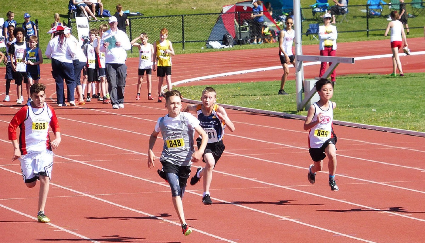 Acampamentos de verão do Calgary Track and Field Club (Family Fun Calgary)