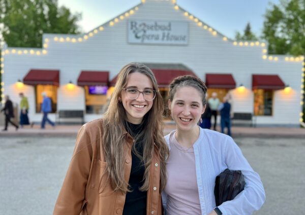 Rosebud Dinner Theatre (Family Fun Calgary)