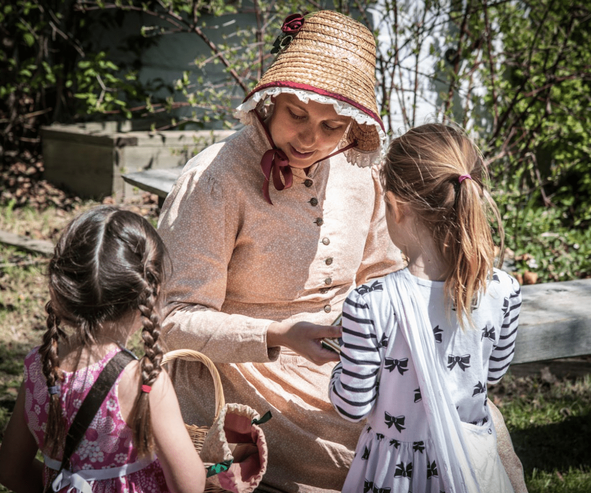 Summer Sun & Historic Fun at Fort Edmonton Park Summer Day Camps