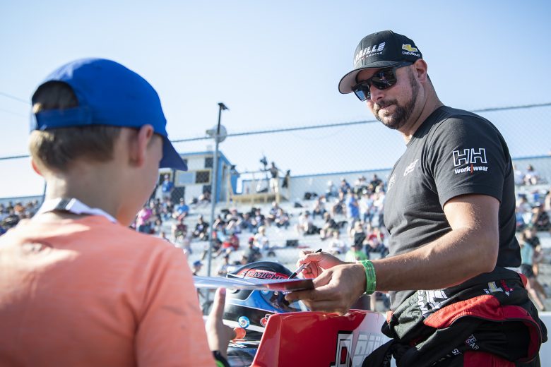 Pista de carreras internacional de NASCAR Bayer Edmonton