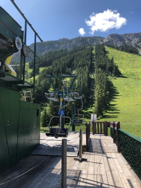 Teleférico de turismo em Mt Norquay