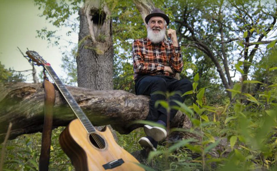 Fred Penner Returns with The Cat Came Back 40th Anniversary Tour
