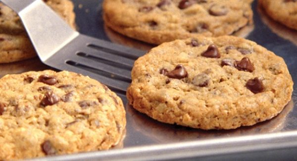 DoubleTree by Hilton Chocolate Chip Cookies