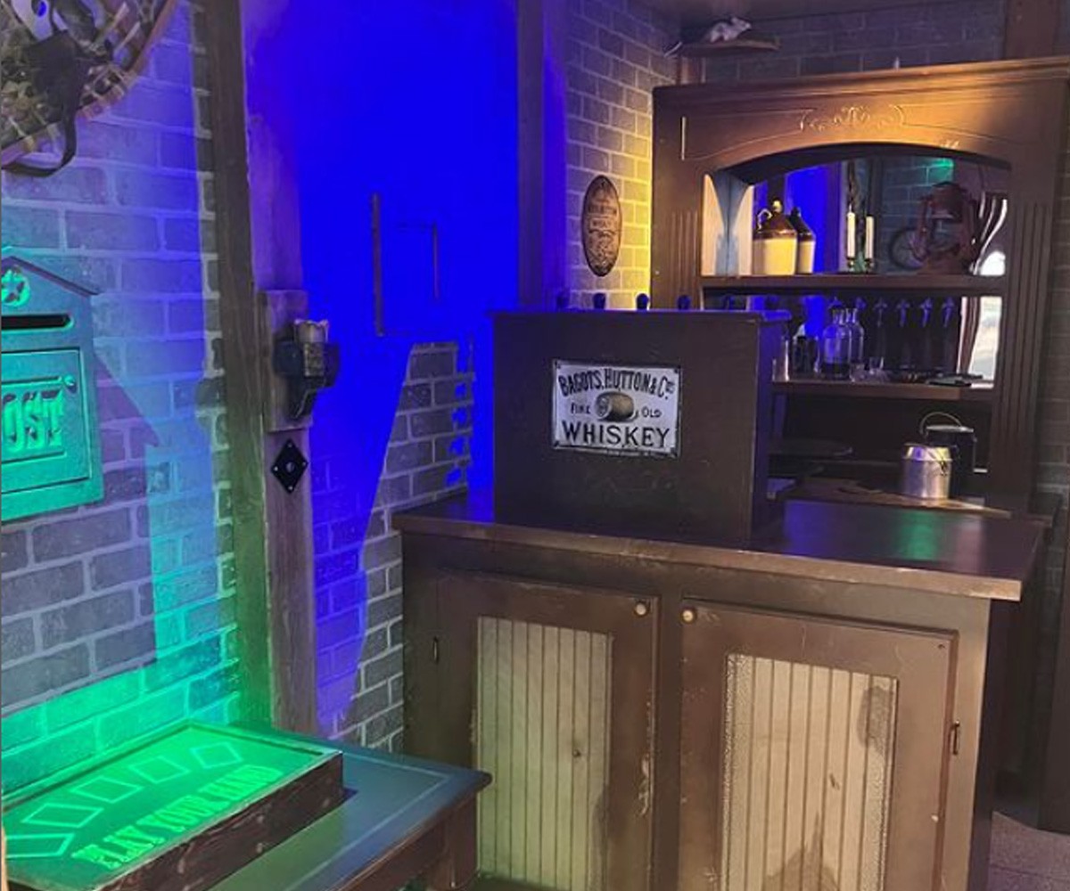 Plan a Fun & Immersive Escape with Escape Enigma! Family Fun Edmonton