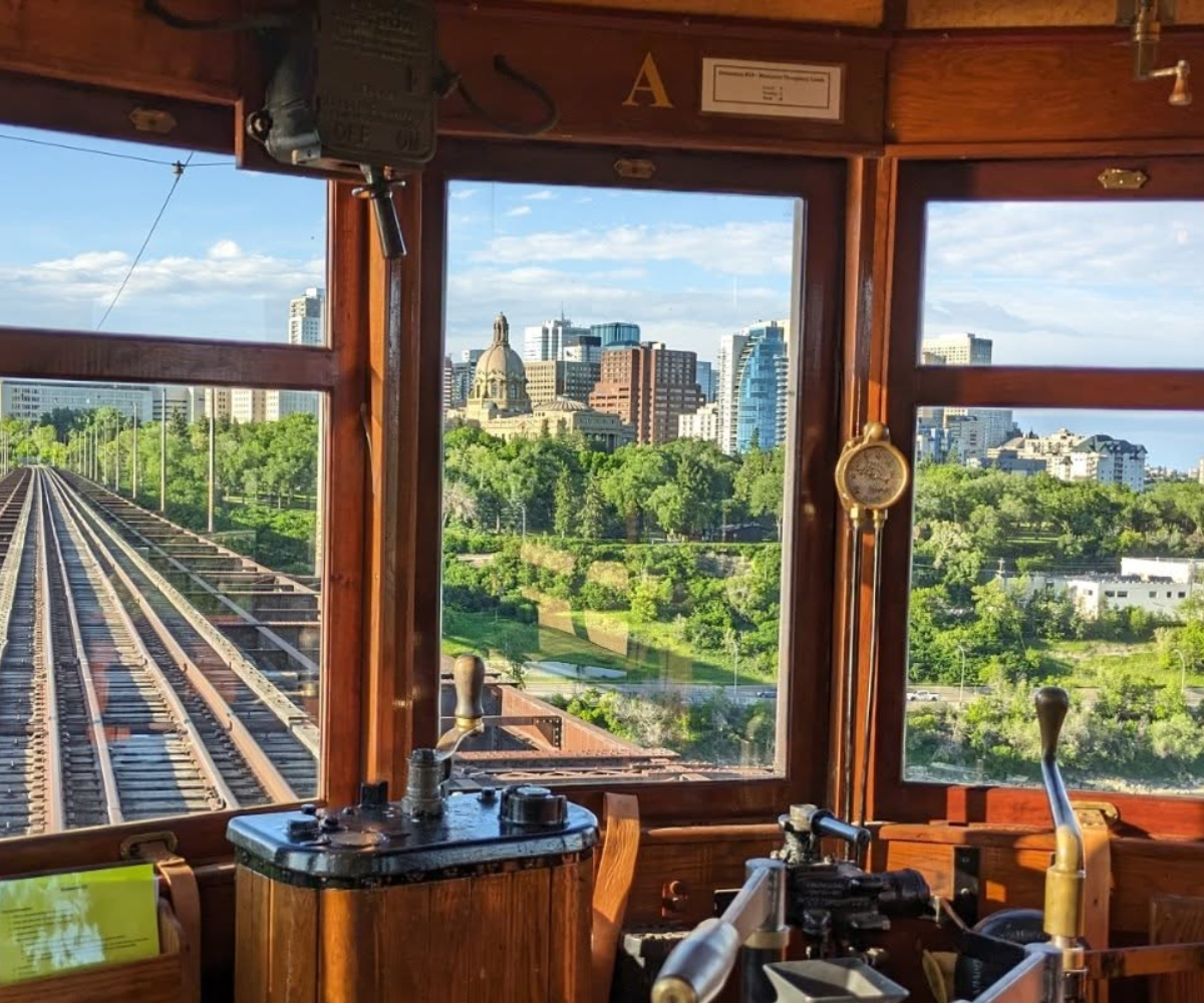 Train Rides Experiences Edmonton Area Edmonton Streetcar