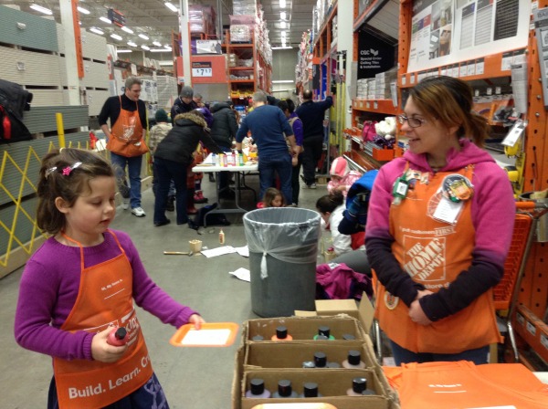 Taller para niños de Home Depot