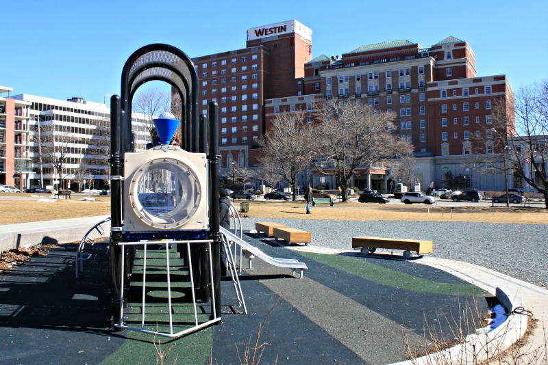 Cornwallis Park Playground