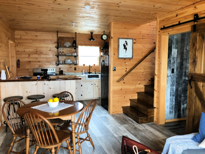 O LeBlanc's Sea Shanty na Tusket Island; construído por construtores de barcos Os irmãos LeBlanc