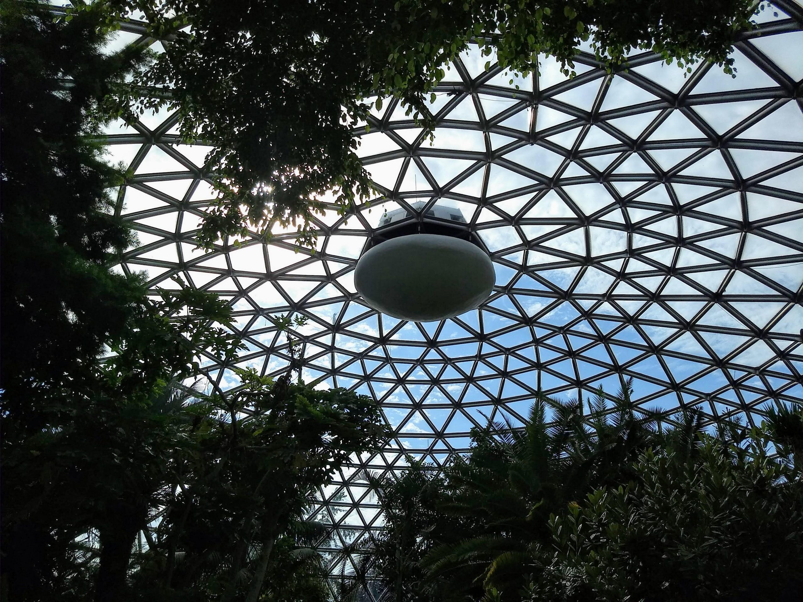 Geodesic dome 
