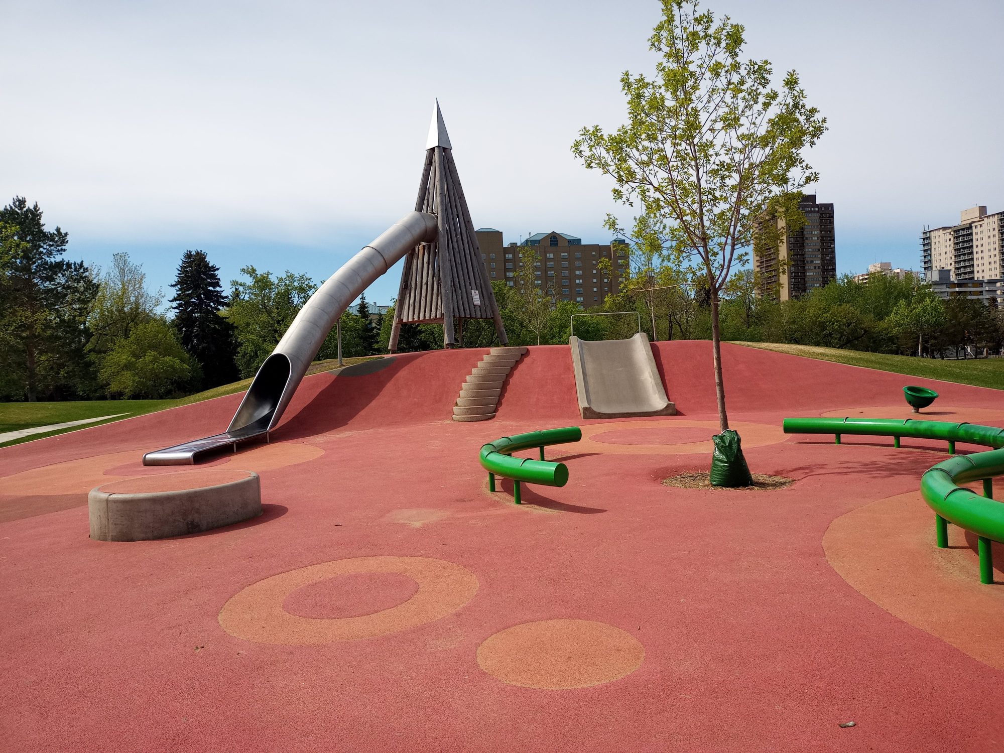parques infantiles de saskatoon