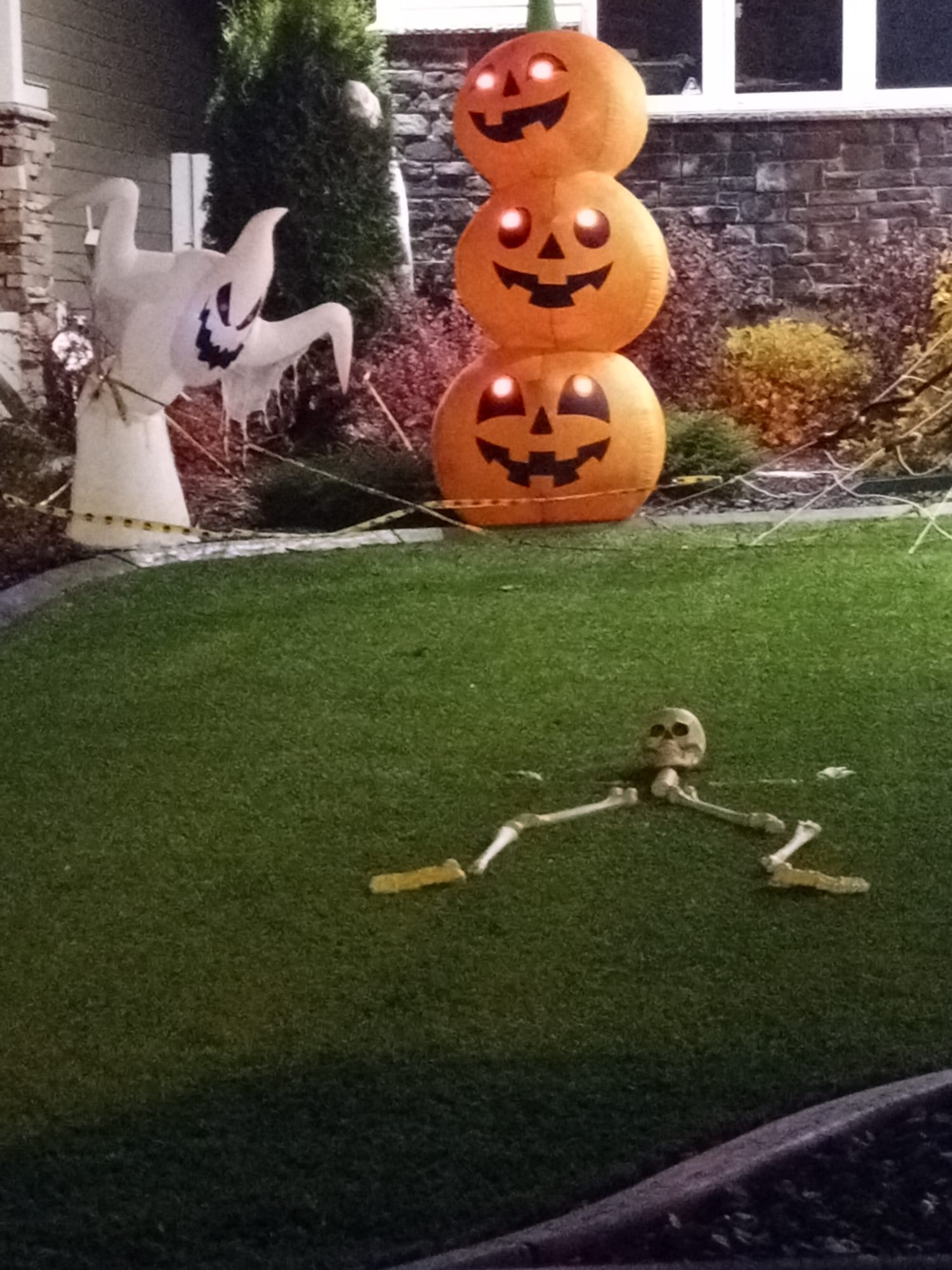 Halloween Displays Saskatoon