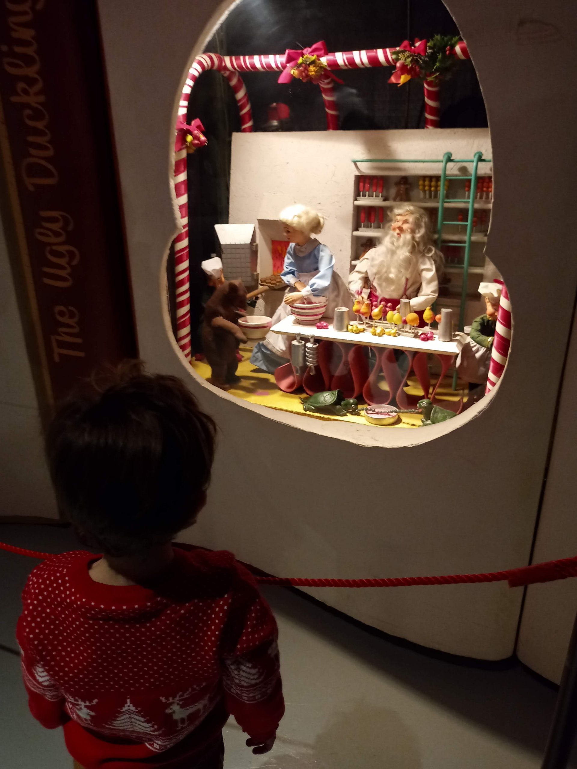 Our Visit to Festival of Trees a Saskatoon Tradition! Family Fun