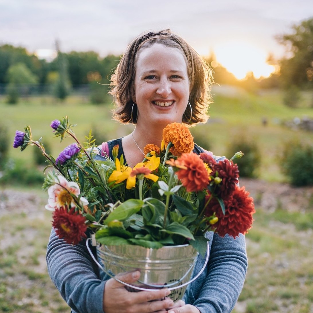 saskatchewan flower farms