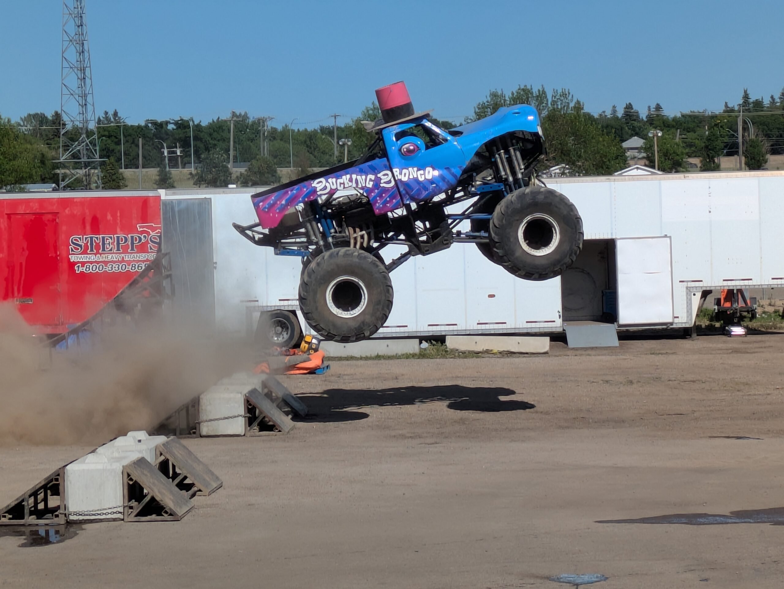 Monster Trucks All Out