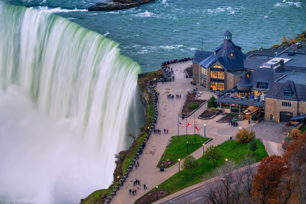 Photo Courtesy Niagara Falls Tourism