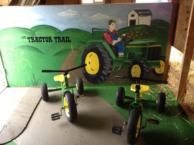 Apple Barn Tractors