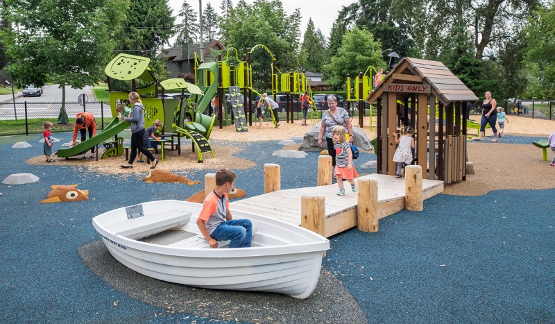 Como Lake Park - Habitat Systems Inc Playgrounds
