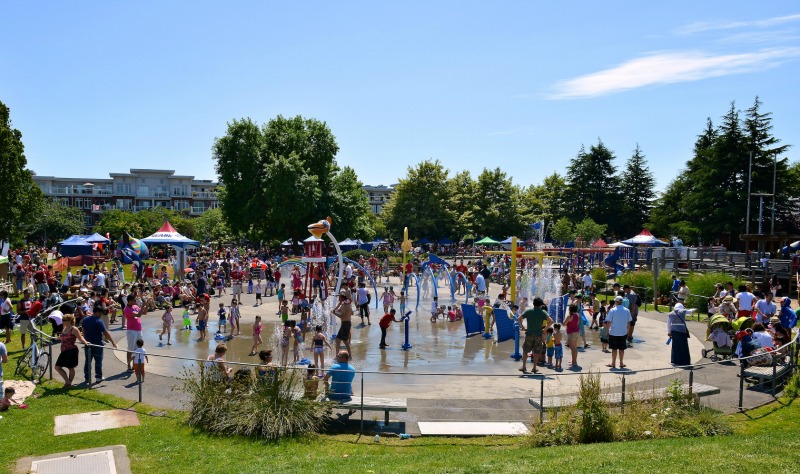 Best Playground Water Park Combos: Steveston Community Park