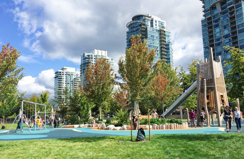 Aire de jeux du parc Creekside