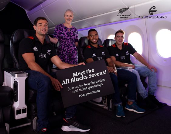 ¡All Blacks Sevens sirviendo café GRATIS!