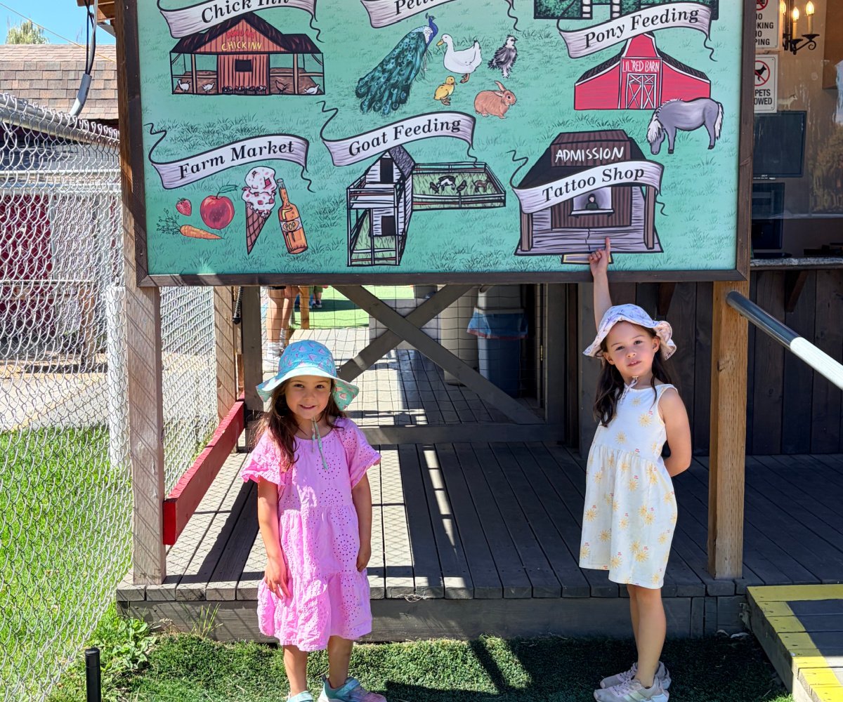 DonORayFarm sign Kelowna
