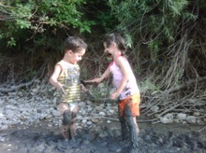 muddy kids