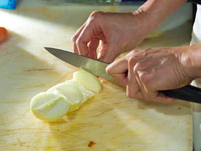 Cutting Onions