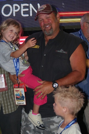 Cars_Land_Larry_The_Cable_Guy