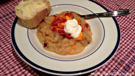 Sopa de patata con trozos de Merry about Town