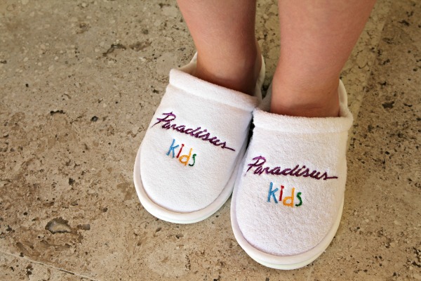 paradisus-playa-del-carmen-la-esmeralda-slippers