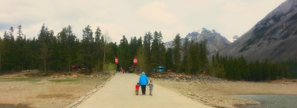Banff-grandma-kids