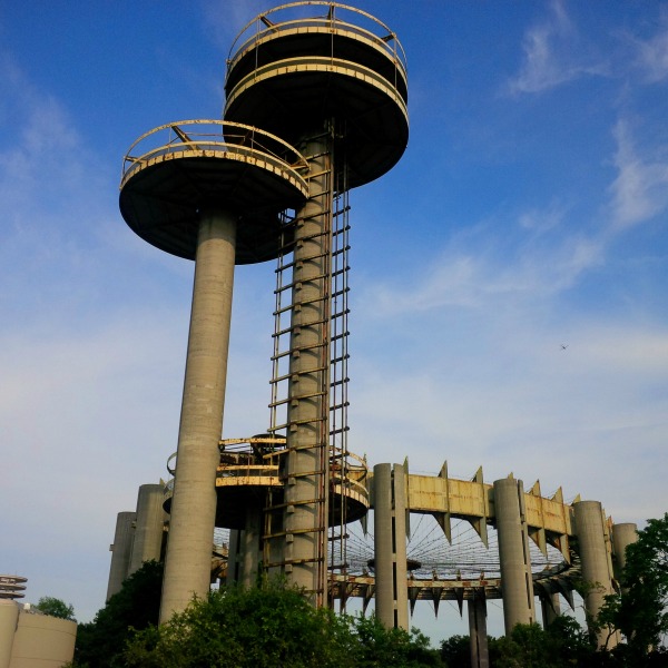 Männer im schwarzen Flushing Park03