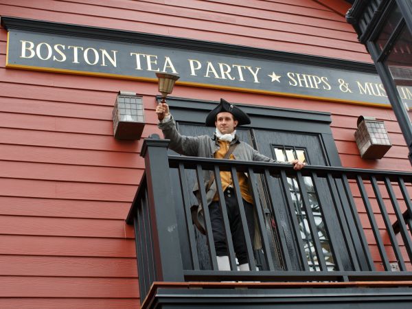 بوسٹن-چائے- پارٹی- جہاز- میوزیم- بوسٹن میں بچوں کے ساتھ کرنے کی چیزیں