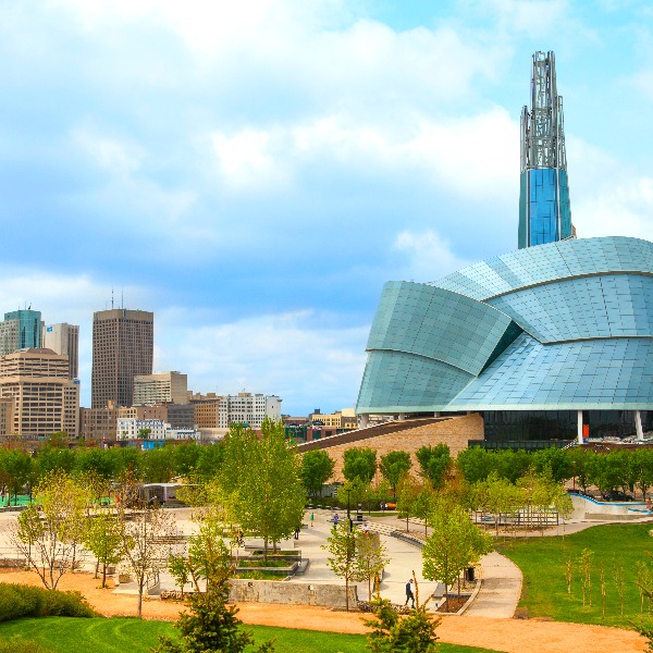 Museo Canadiense de Derechos Humanos en Winnipeg en la película Spectre de James Bond