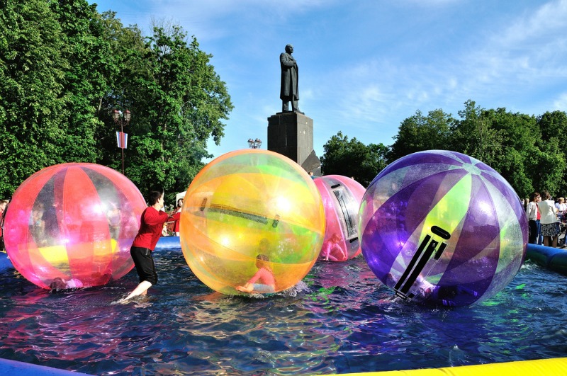 zorbing in russia