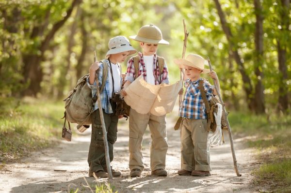 Family Hiking Games