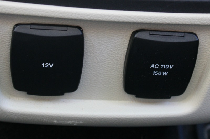 Ford Edge 12V and AC 110 volt charger: what a lifesaver!