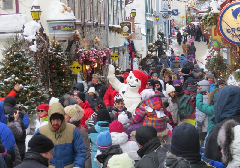 Bonhomme de neige는 캐나다 겨울 인기 상품입니다! 사진 - 퀘벡 Region.com