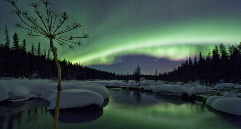 12 Canadian things to do this winter - get up close to the Aurora