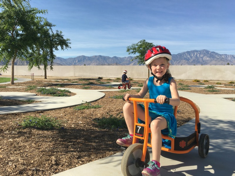 Wie 3 Generationen Greater Palm Springs im Familienstil gemacht haben! ~ Familienspaß Kanada