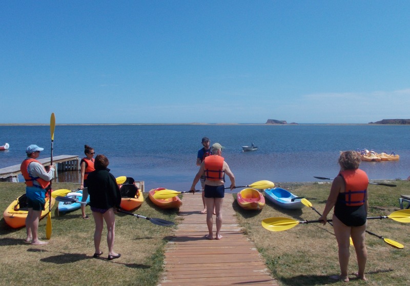 Une excursion en kayak à La Salicorne aux Îles-de-la-Madeleine