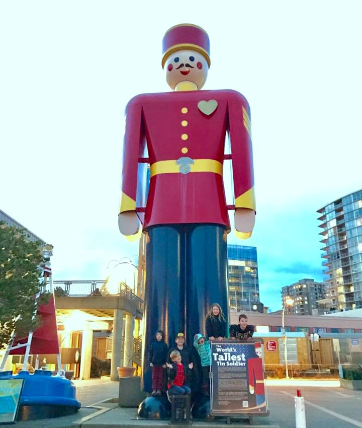 Canada's Largest - Nutcracker