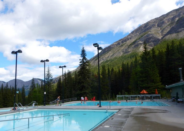 Jasper National Park From End to End Experience the Best of the Park