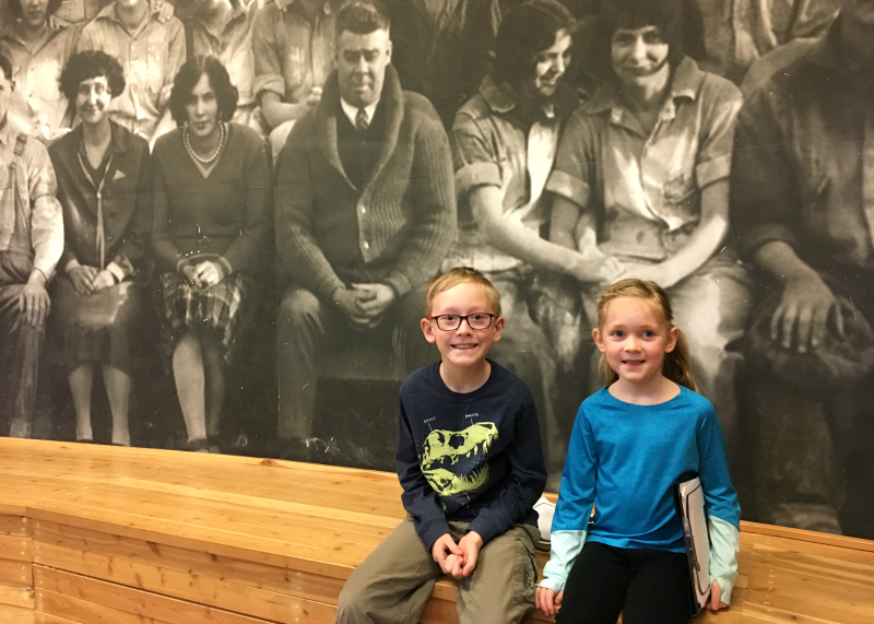 Erkundung der Medalta Potteries im Historic Clay District, Medicine Hat AB (Family Fun Canada)