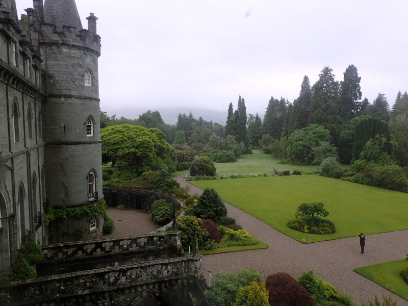 Explorando Bonnie Glasgow com adolescentes e pré-adolescentes - Glasgow Viagem de um dia à Escócia Descubra o Castelo de Inverary - Foto Shelley Cameron McCa