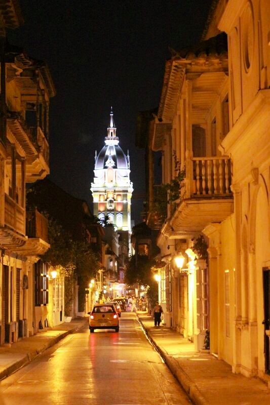 Cartagena is well known for its colonial buildings with balconies